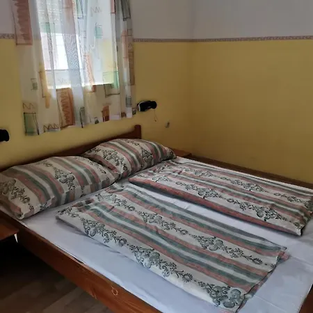 Anno 2000 Apartament Balatonlelle