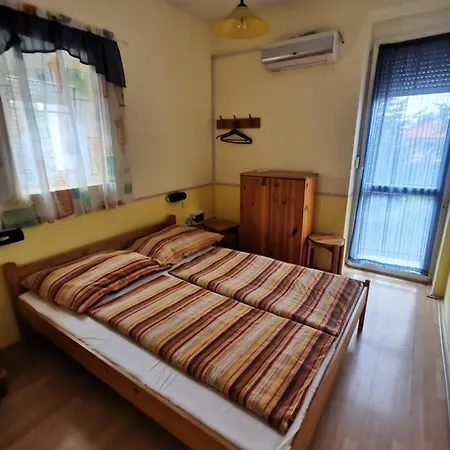 Apartment Anno 2000