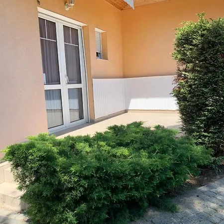 Anno 2000 Apartament Balatonlelle